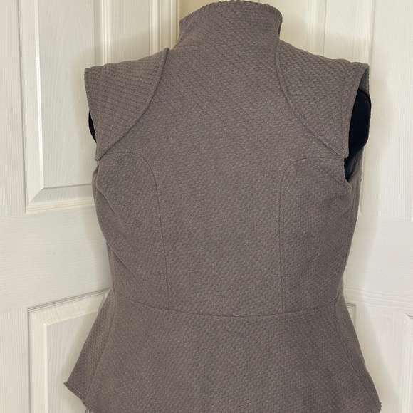 Disney Star Wars Rey Vest - Picture 2 of 2
